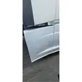 FREIGHTLINER Cascadia 125 Side Fairing thumbnail 1