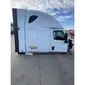 FREIGHTLINER Cascadia 126 Cab thumbnail 8