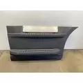 FREIGHTLINER Cascadia 126 Side Fairing thumbnail 2