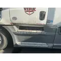 FREIGHTLINER Cascadia 126 Side Fairing thumbnail 1