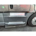 FREIGHTLINER Cascadia 126 Side Fairing thumbnail 1