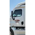 FREIGHTLINER Cascadia 132 Door Assembly, Front thumbnail 1