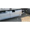 FREIGHTLINER Cascadia 132 Side Fairing thumbnail 1
