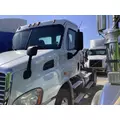 FREIGHTLINER Cascadia Complete Vehicle thumbnail 4