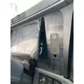FREIGHTLINER Columbia 112 Cab thumbnail 15