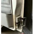 FREIGHTLINER FC70 CARGO Door Assembly, Front thumbnail 4