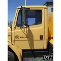 FREIGHTLINER FL60 Cab thumbnail 1