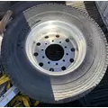 FREIGHTLINER FL70 Tire and Rim thumbnail 3
