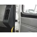 FREIGHTLINER FL80 Cab thumbnail 5