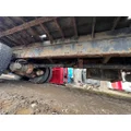 FREIGHTLINER FL80 Complete Vehicle thumbnail 3
