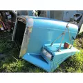 FREIGHTLINER FLC112SD Hood thumbnail 1