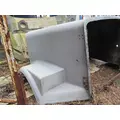 FREIGHTLINER FLC Hood thumbnail 2