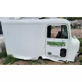 FREIGHTLINER FLD 120 Cab thumbnail 2