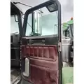 FREIGHTLINER FLD112 Cab thumbnail 7