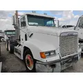 FREIGHTLINER FLD112 Cab thumbnail 4