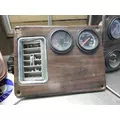 FREIGHTLINER FLD120 / CLASSIC Instrument Cluster thumbnail 1