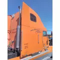 FREIGHTLINER FLD120 CAB thumbnail 4