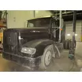 FREIGHTLINER FLD120 Cab (Shell) thumbnail 1