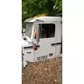 FREIGHTLINER FLD120 Cab thumbnail 2