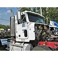 FREIGHTLINER FLD120 Cab thumbnail 2
