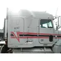 FREIGHTLINER FLD120 Cab thumbnail 2