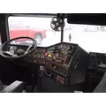 FREIGHTLINER FLD120 Cab thumbnail 6