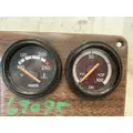 FREIGHTLINER FLD120 Gauges (all) thumbnail 1