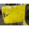 FREIGHTLINER FLD120 Sleeper thumbnail 2