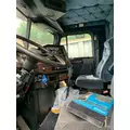 FREIGHTLINER FLD132 XL CLASSIC Complete Vehicle thumbnail 3