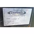 FREIGHTLINER M2 106 Body  Bed thumbnail 9