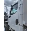 FREIGHTLINER M2 106 CAB thumbnail 1