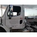 FREIGHTLINER M2 106 CAB thumbnail 1