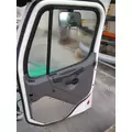 FREIGHTLINER M2 106 DOOR ASSEMBLY, FRONT thumbnail 4