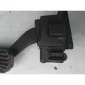 FREIGHTLINER M2 106 FOOT PEDAL thumbnail 5