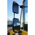 FREIGHTLINER M2 106 Side View Mirror thumbnail 2