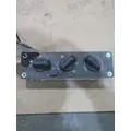 FREIGHTLINER M2 106 TEMPERATURE CONTROL thumbnail 4