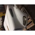FREIGHTLINER M2 112 BUISNESS Hood thumbnail 1