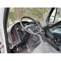 FREIGHTLINER M2 112V Cab thumbnail 8