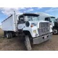 Ford LNT8000 Hood thumbnail 2