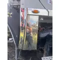 Freightliner 122SD Cab Assembly thumbnail 3