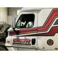 Freightliner CASCADIA Door Assembly, Front thumbnail 1
