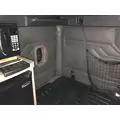 Freightliner CASCADIA Sleeper thumbnail 3