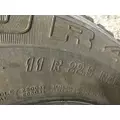 Freightliner CASCADIA Tires thumbnail 4