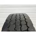 Freightliner CASCADIA Tires thumbnail 2