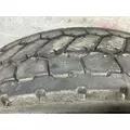 Freightliner CASCADIA Tires thumbnail 2