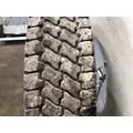 Freightliner CASCADIA Tires thumbnail 2