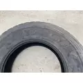 Freightliner CASCADIA Tires thumbnail 2