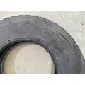 Freightliner CASCADIA Tires thumbnail 2
