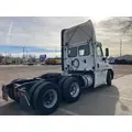 Freightliner CASCADIA Truck thumbnail 3