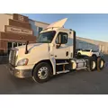 Freightliner CASCADIA Truck thumbnail 1